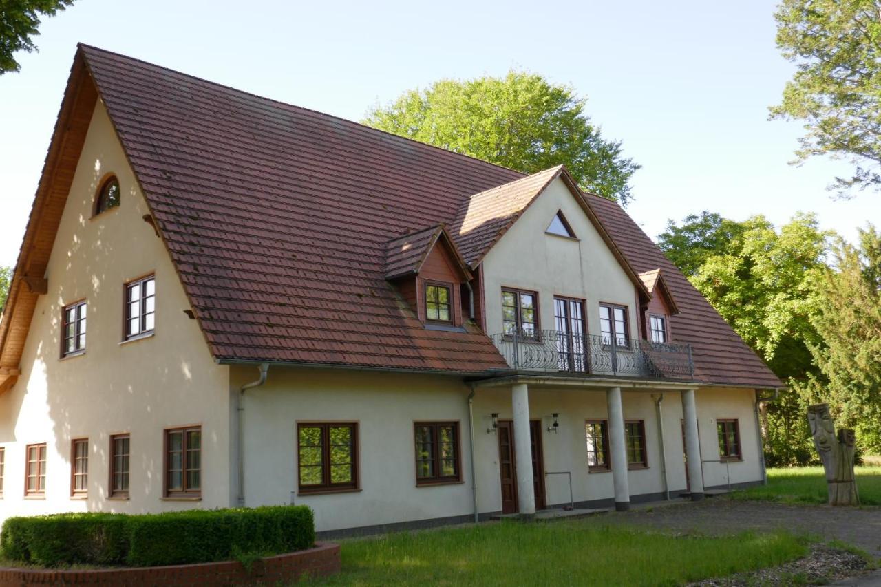 DömitzAn Der Gaertnerei住宿加早餐旅馆 外观 照片